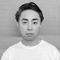 栗本慎介